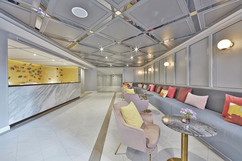 Hotel The Quarter Ploenchit By Uhg