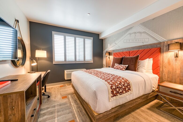 Hotel Lexen - Newhall