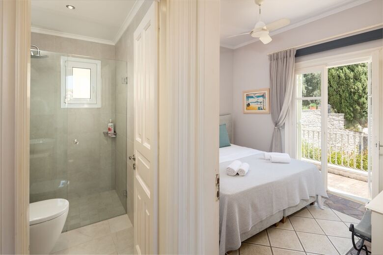 Aparthotel Kalami Beach - Villa Almyra