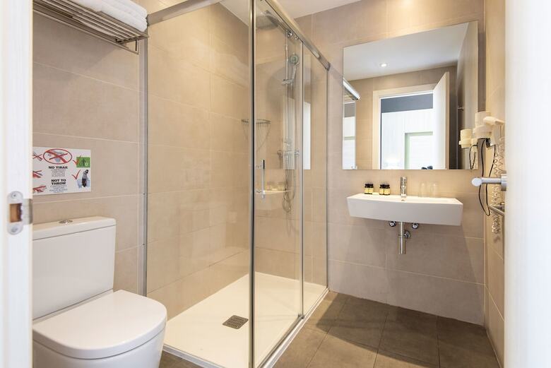 Pension Plaza Goya Rooms