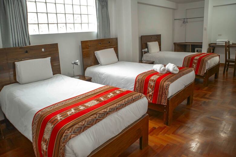 Hotel Del Prado Hometown
