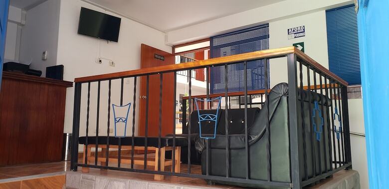 Hotel Del Prado Hometown
