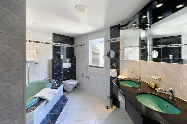 Hotel Eiger Mountain & Soul Resort