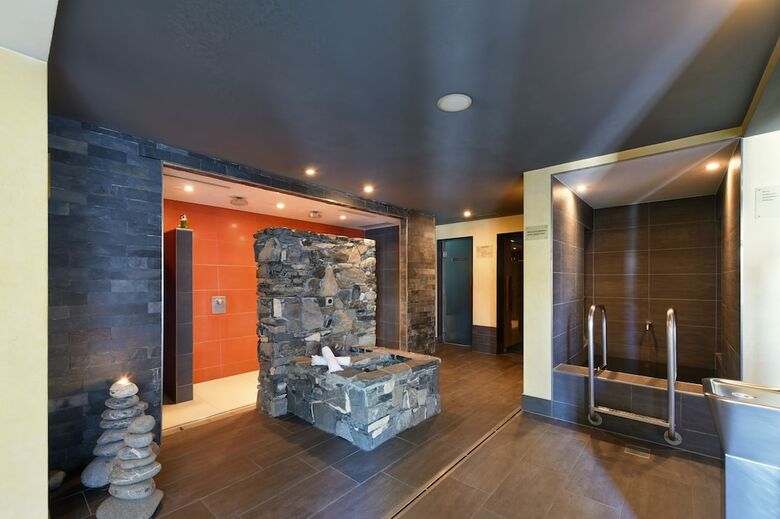 Hotel Eiger Mountain & Soul Resort