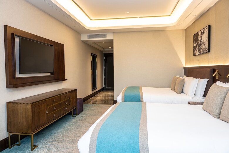 Blossom Hotel Houston, Curio Collection By Hilton