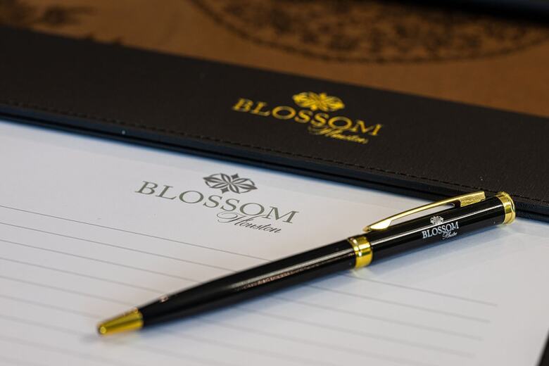 Blossom Hotel Houston, Curio Collection By Hilton