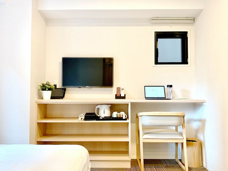 Hotel The Light Inn Tokyo Toneri
