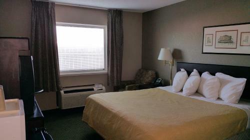 Motel Fairbridge Inn Express