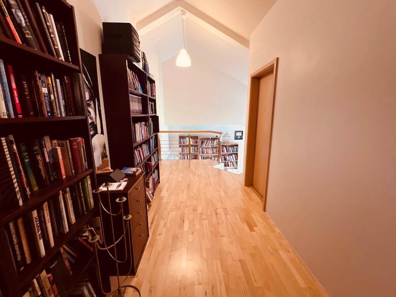 Reykjavik Peace Center - Guesthouse