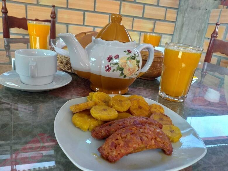Hotel Flor Del Valle