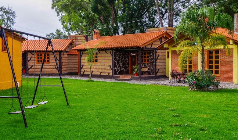 Hotel Caba�as Del Bosque