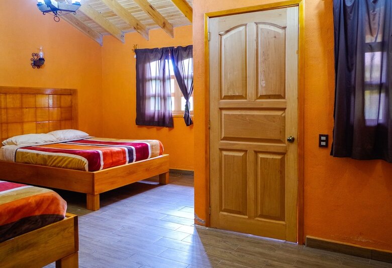 Hotel Caba�as Del Bosque