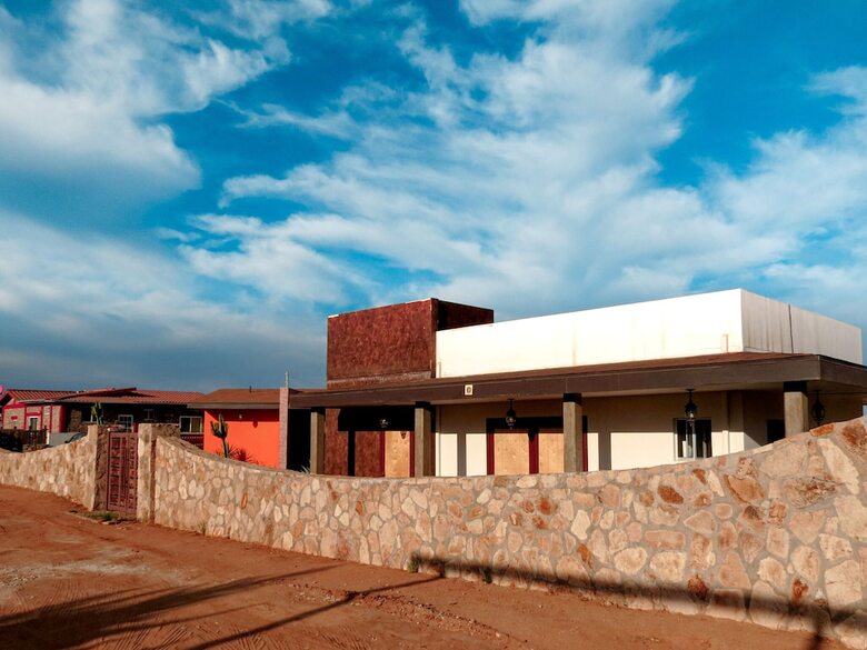 Casitas Del Valle