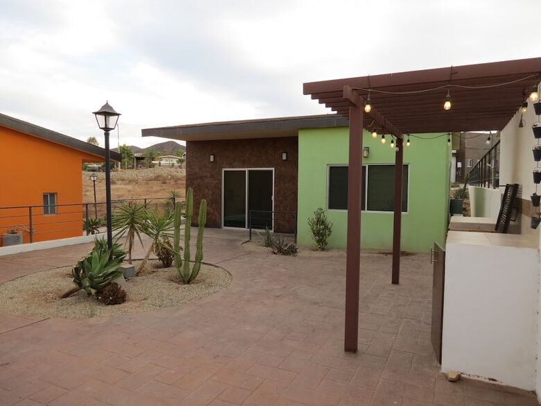 Casitas Del Valle