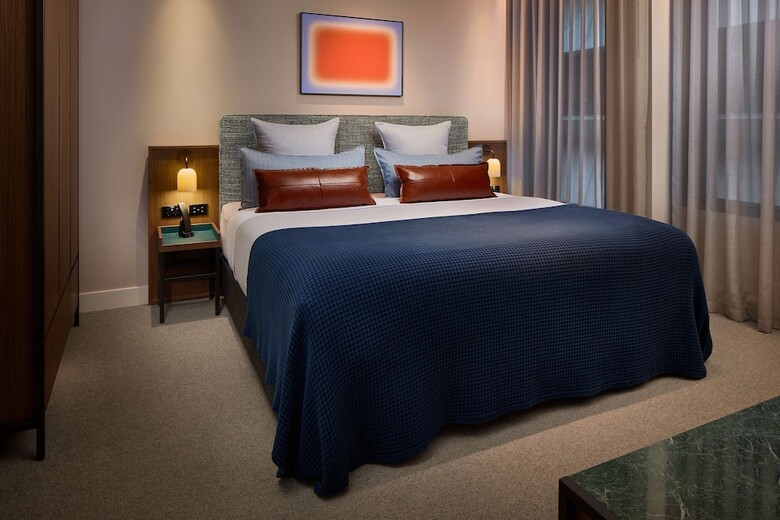 Next Hotel Melbourne, Curio Collection By Hilton