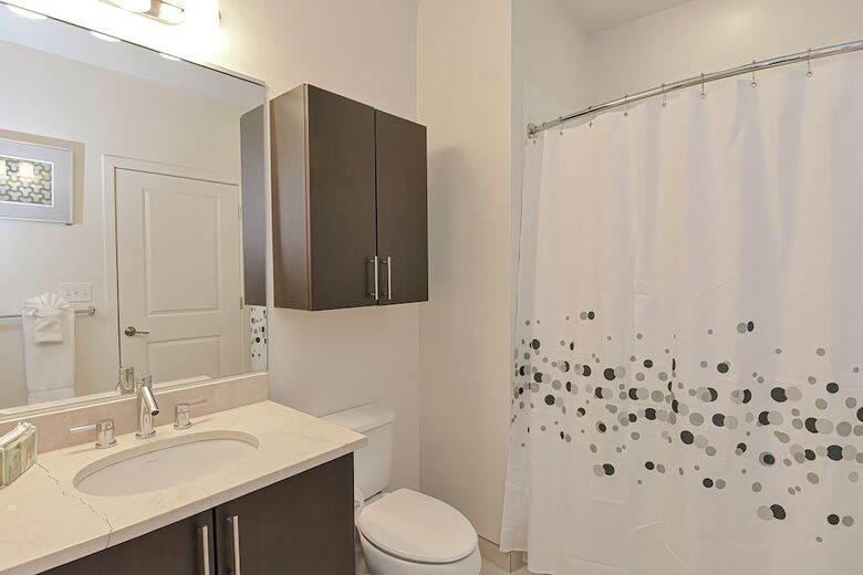 Aparthotel Global Luxury Suites East Boston