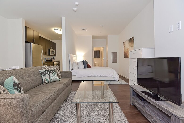 Aparthotel Global Luxury Suites East Boston