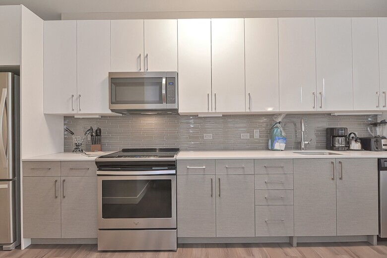 Aparthotel Global Luxury Suites East Boston