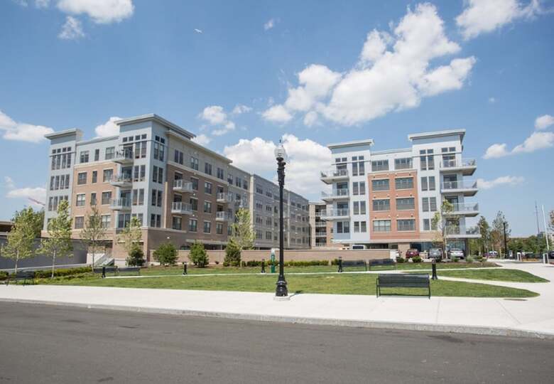 Aparthotel Global Luxury Suites East Boston