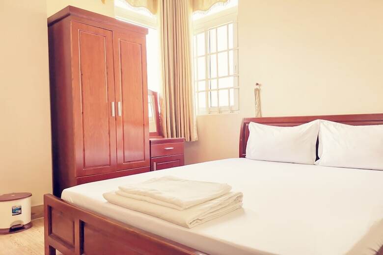 Cuc Phuong Hotel