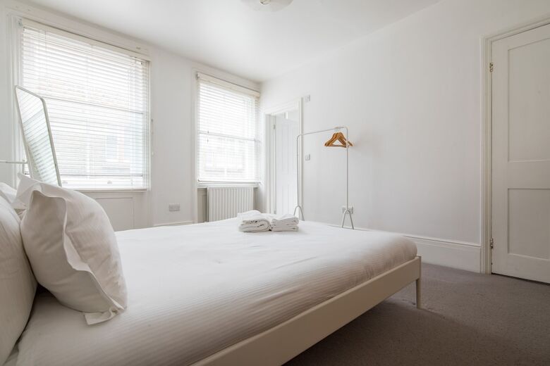 Aparthotel Hausd - Floral Street
