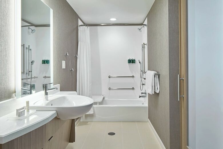 Hotel Springhill Suites By Marriott Columbus Dublin