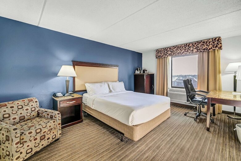 Radisson Hotel Schaumburg