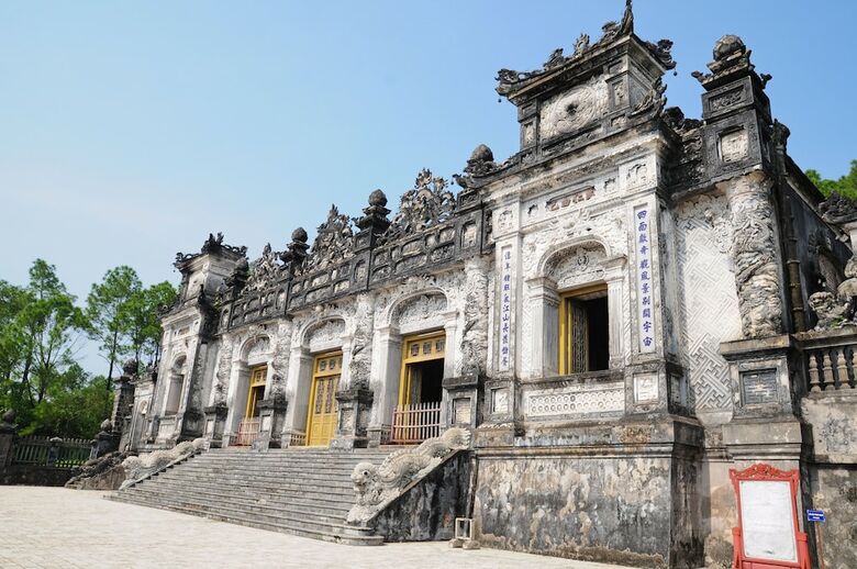 Silk Path Grand Hue Hotel