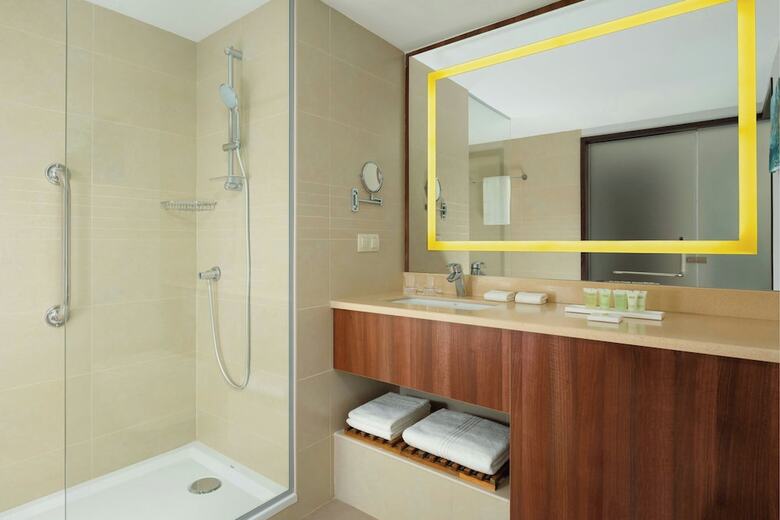 Hotel Courtyard By Marriott Tashkent