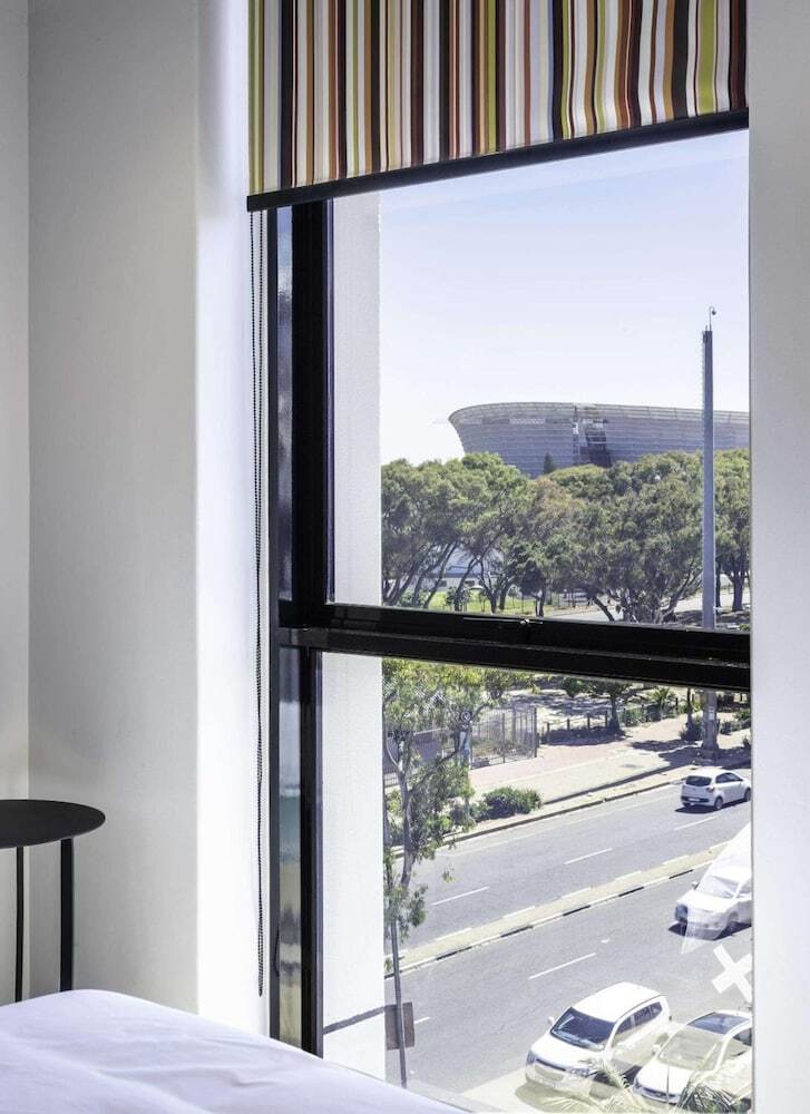 Anew Hotel Green Point