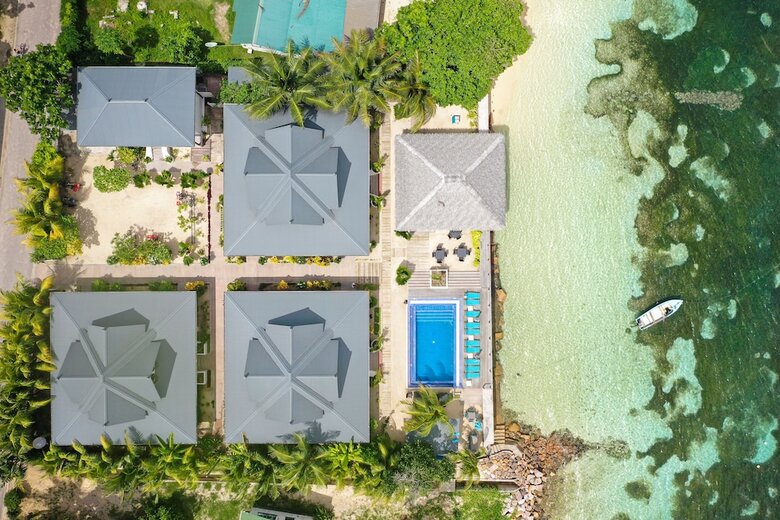 Le Nautique - Luxury Waterfront Hotel