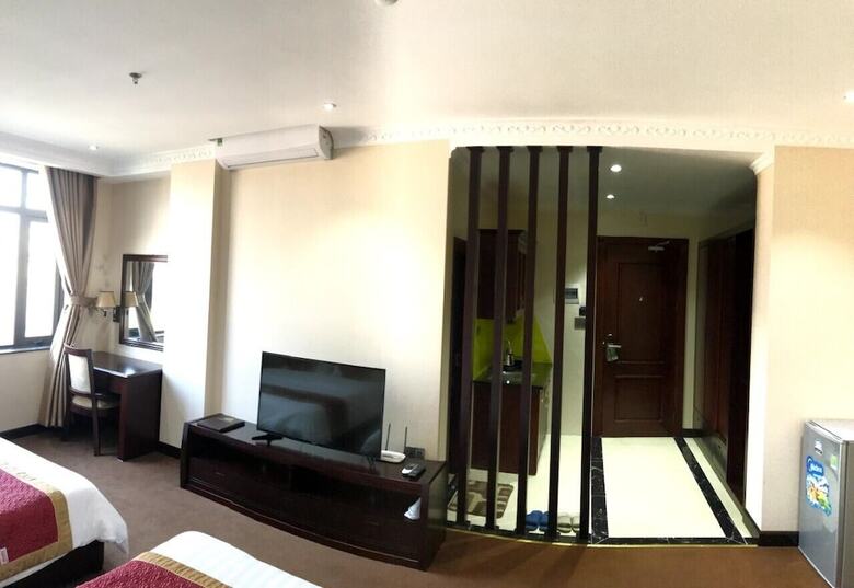Apa Hotel