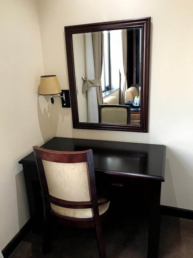 Apa Hotel