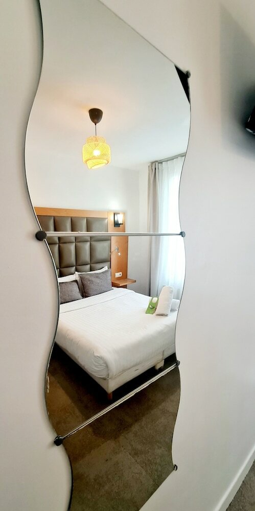 Hotel De France