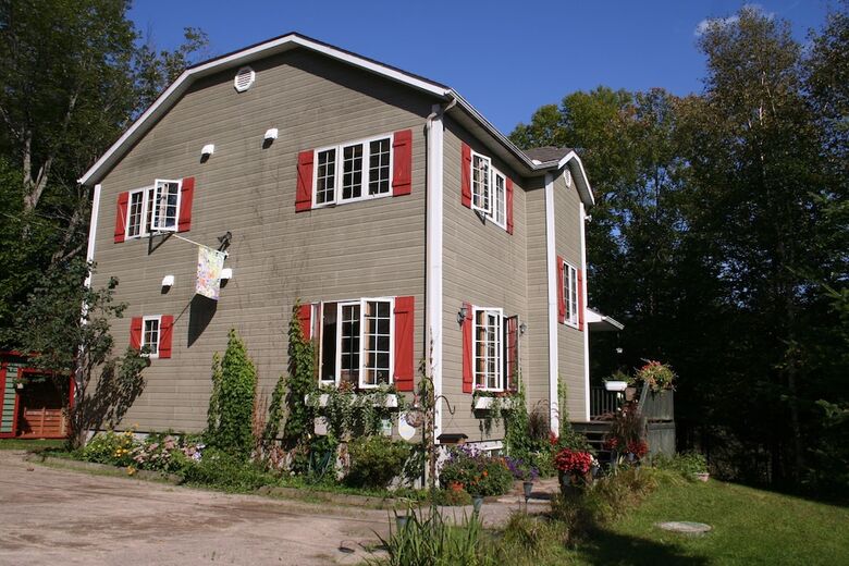 Bed & Breakfast La Chaumiere De L' Anse