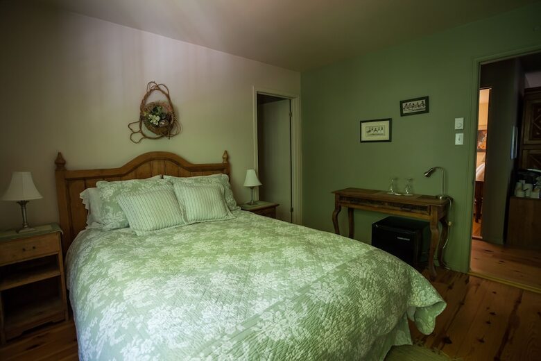 Bed & Breakfast La Chaumiere De L' Anse