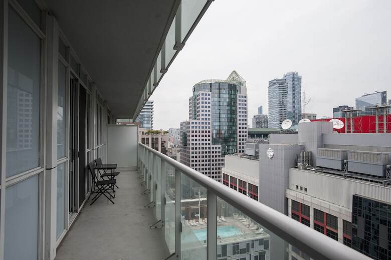 Aparthotel Velvet Stays ? Cn Tower And Convention Center