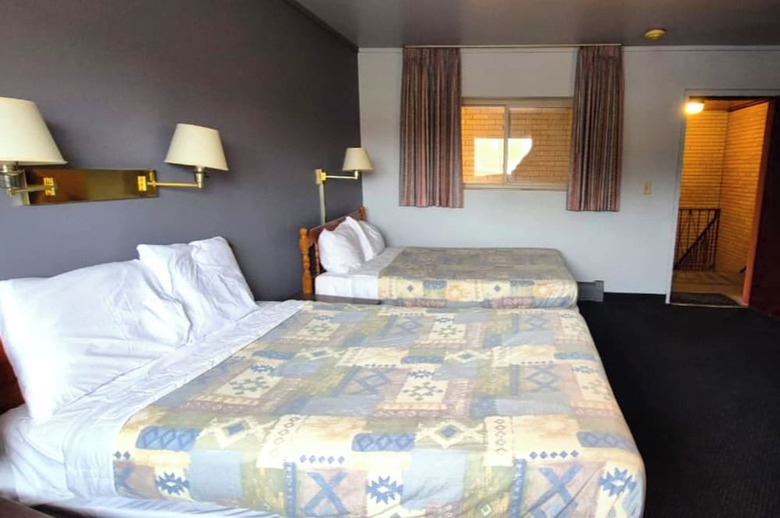 Motel Capital O Swan Inn Comstock Park