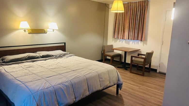 Motel Capital O Swan Inn Comstock Park