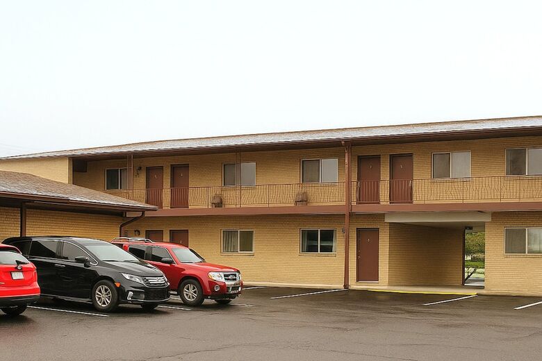 Motel Capital O Swan Inn Comstock Park