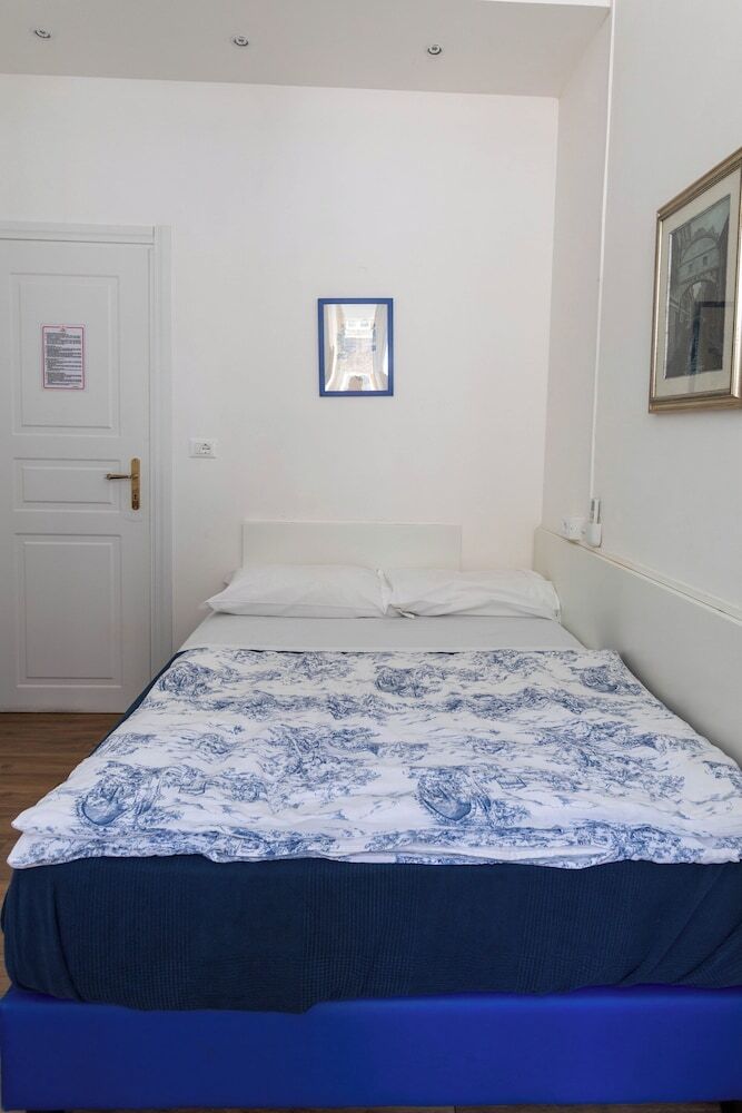 Olympia Hotel
