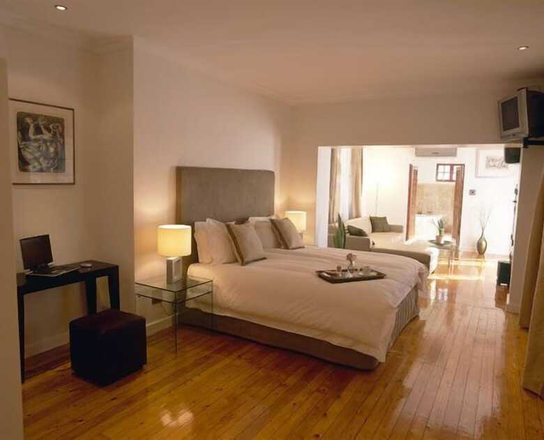 Villa Honeywood Guest House