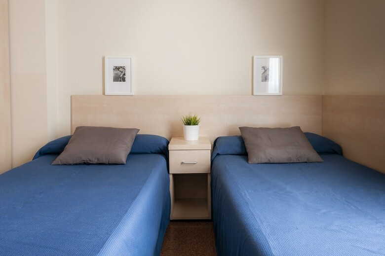 Hotel Residencia Universitaria Resa Blas De Otero
