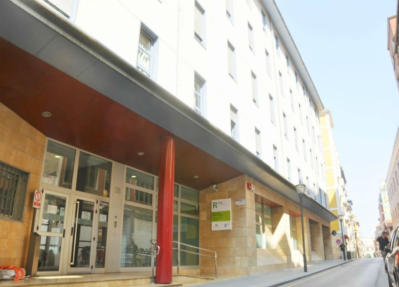 Hotel Residencia Universitaria Resa Blas De Otero
