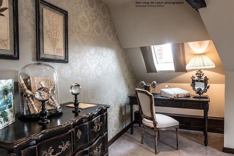 Hotel Domaine Des Saints P�res
