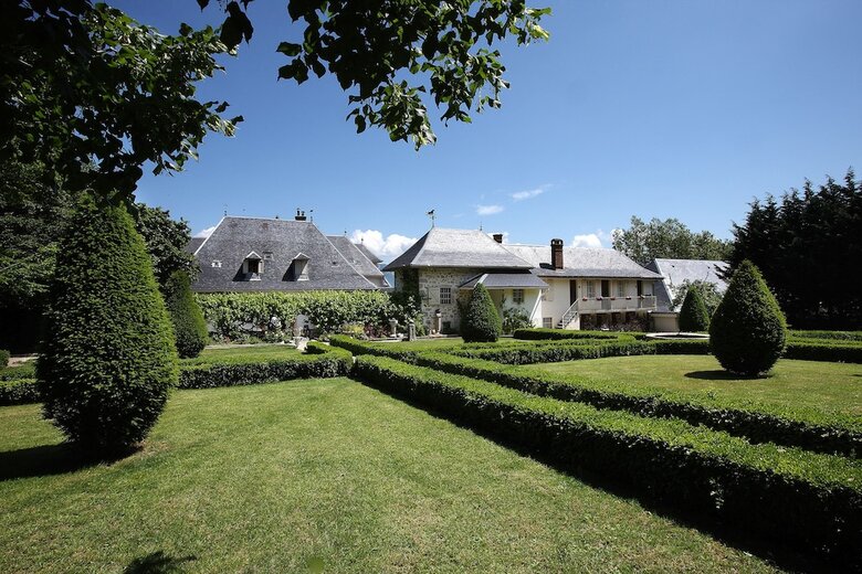Hotel Domaine Des Saints P�res