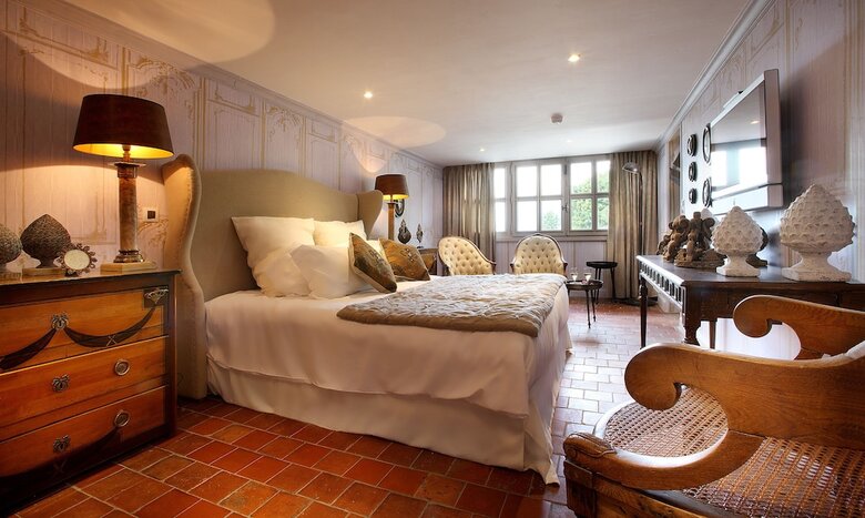 Hotel Domaine Des Saints P�res