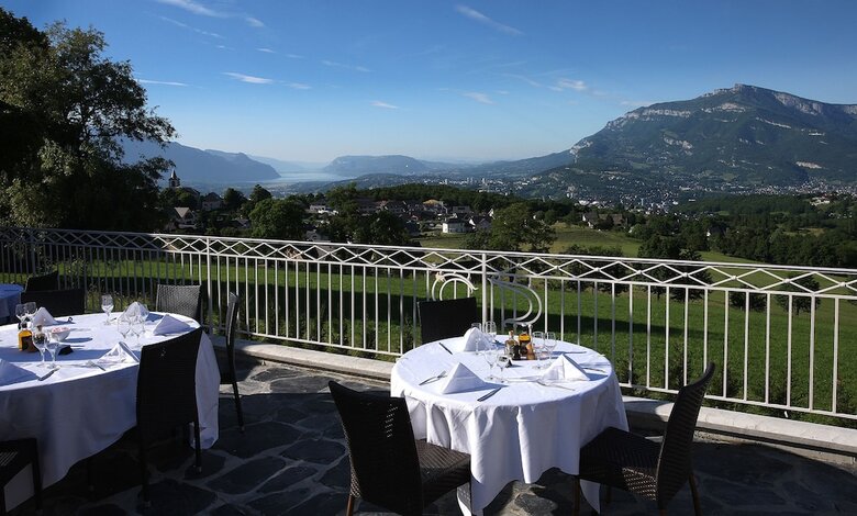 Hotel Domaine Des Saints P�res