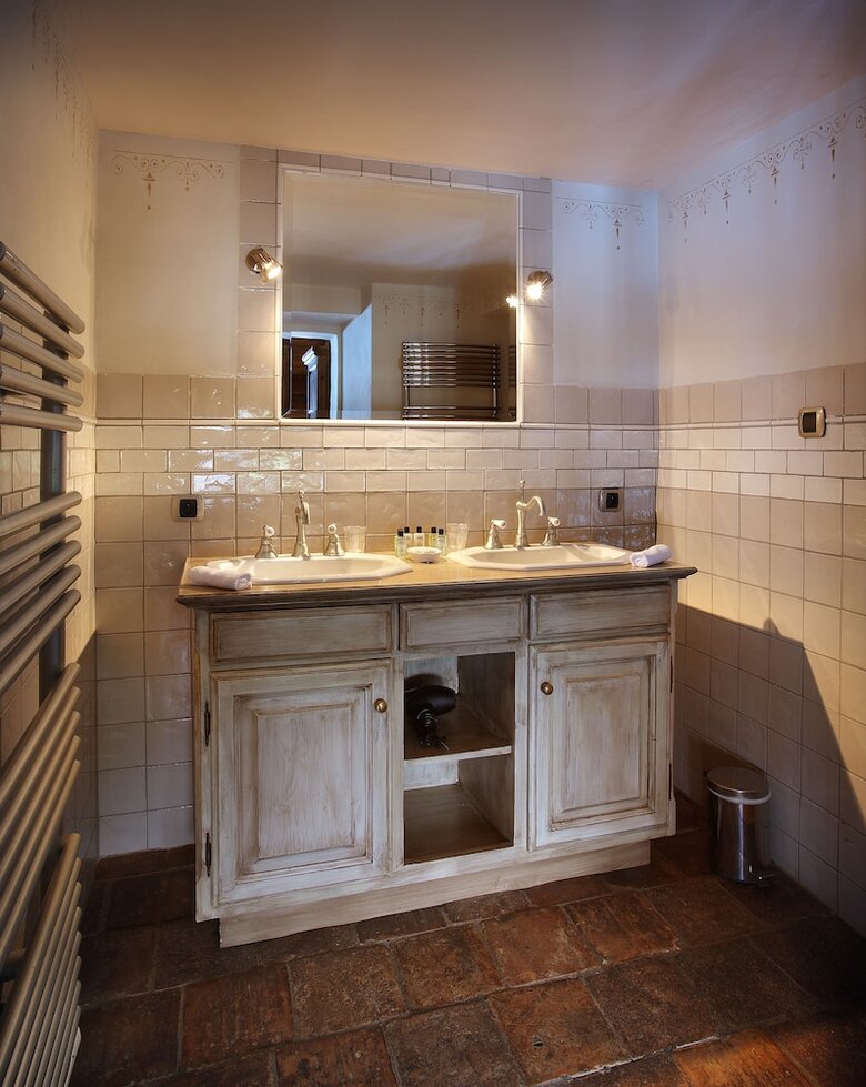 Hotel Domaine Des Saints P�res