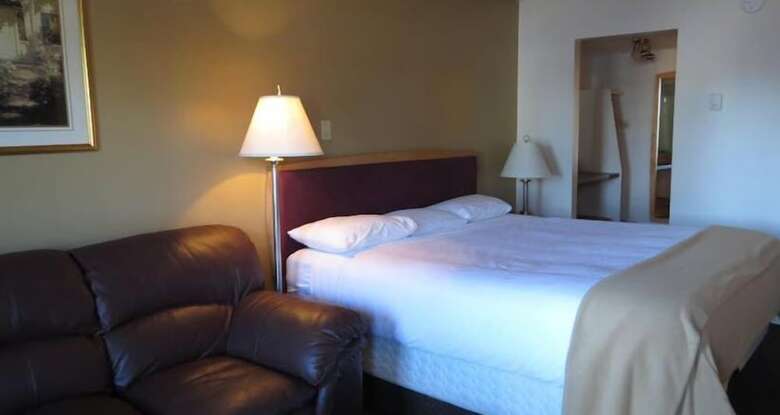 Motel Eastglen Inn